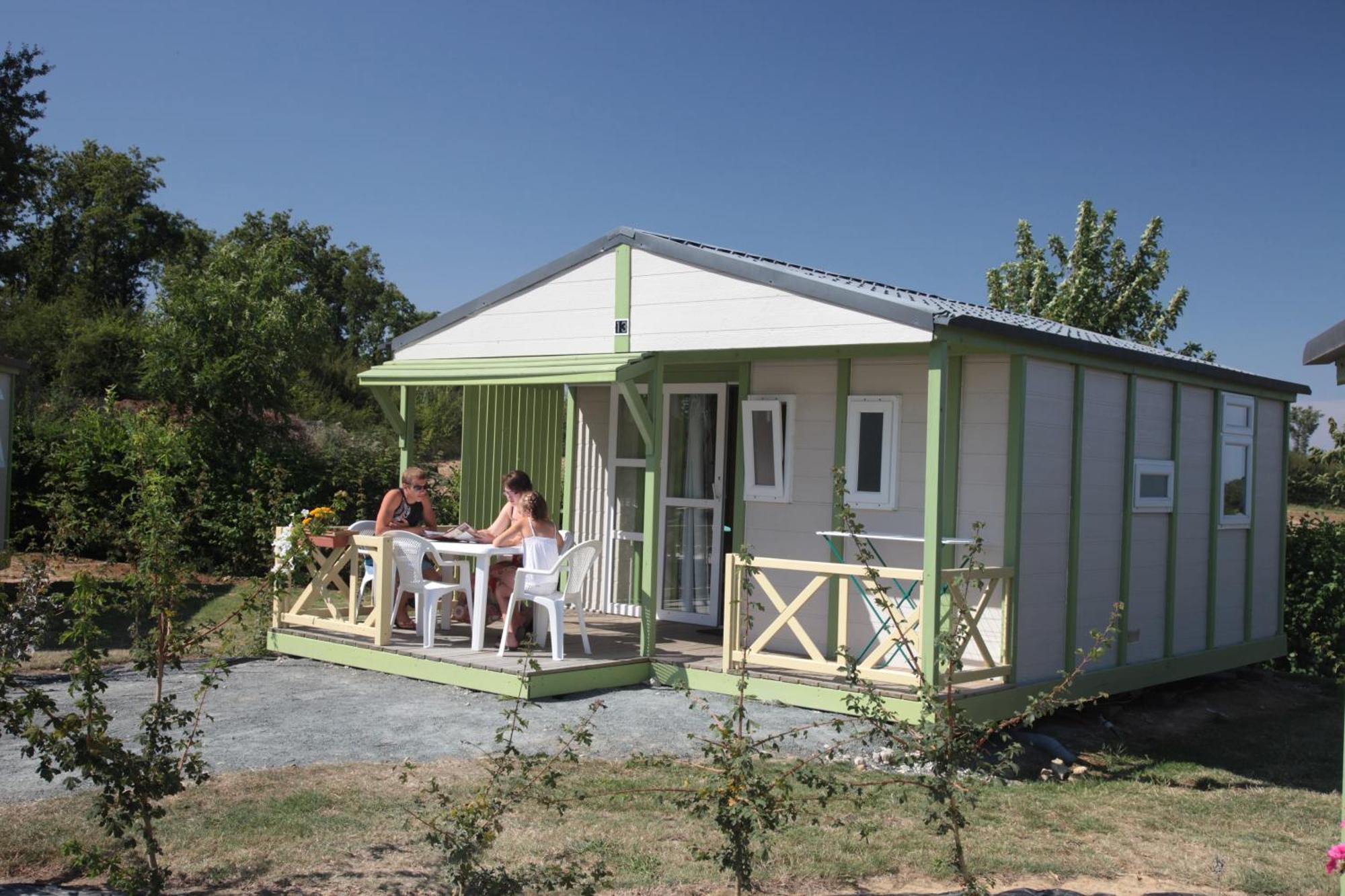 Готель Camping Des Rulieres Saint-Valerien Номер фото